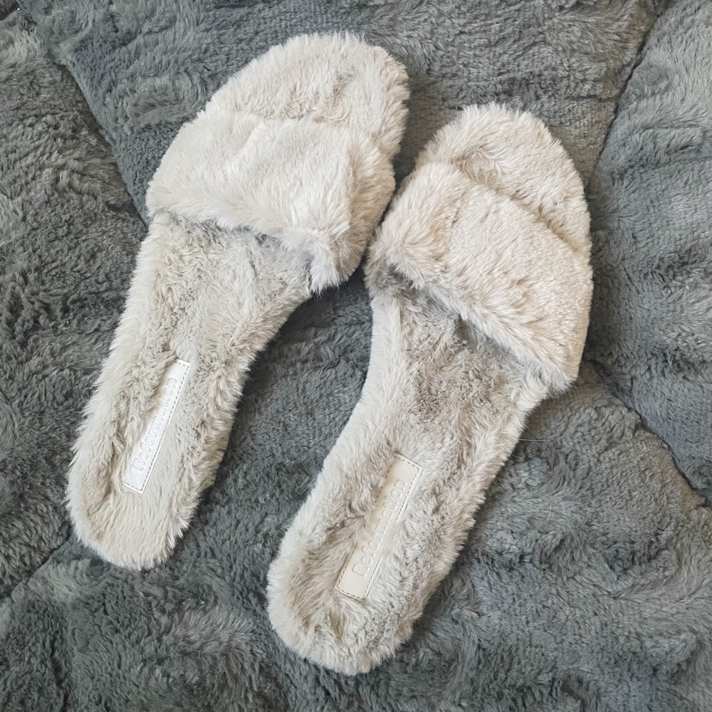 Reformation Olive Grey Fluffy Sandals